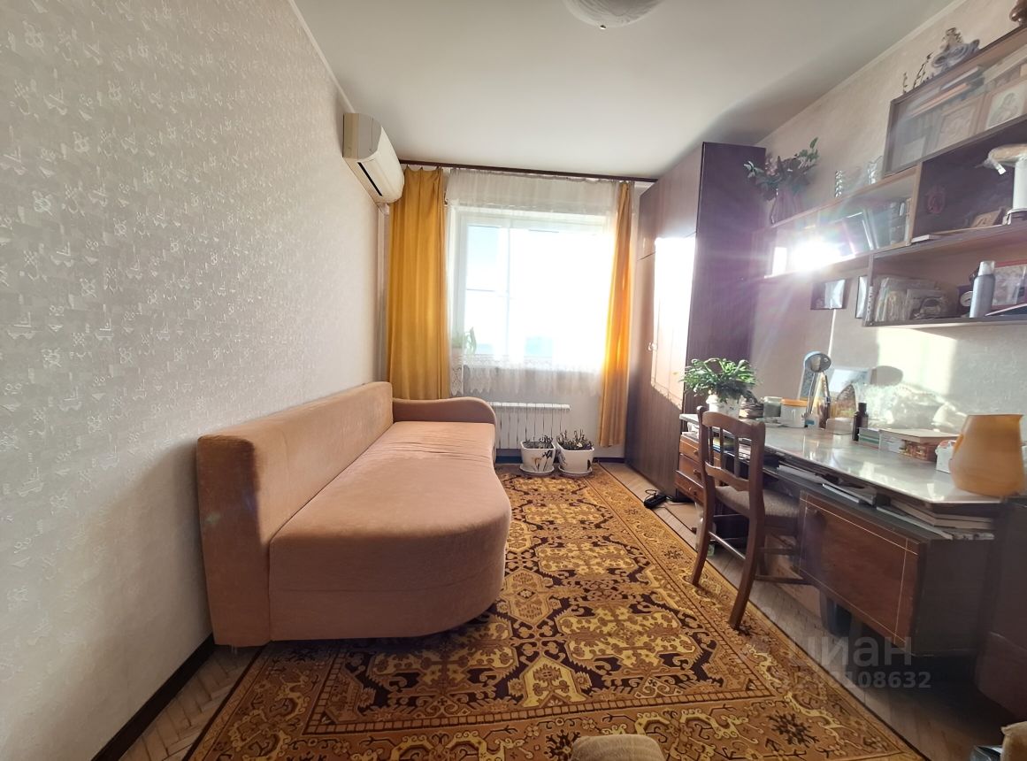 Продажа 3-комн квартиры на вторичном рынке улица 2-я Сокольническая,  д. 4