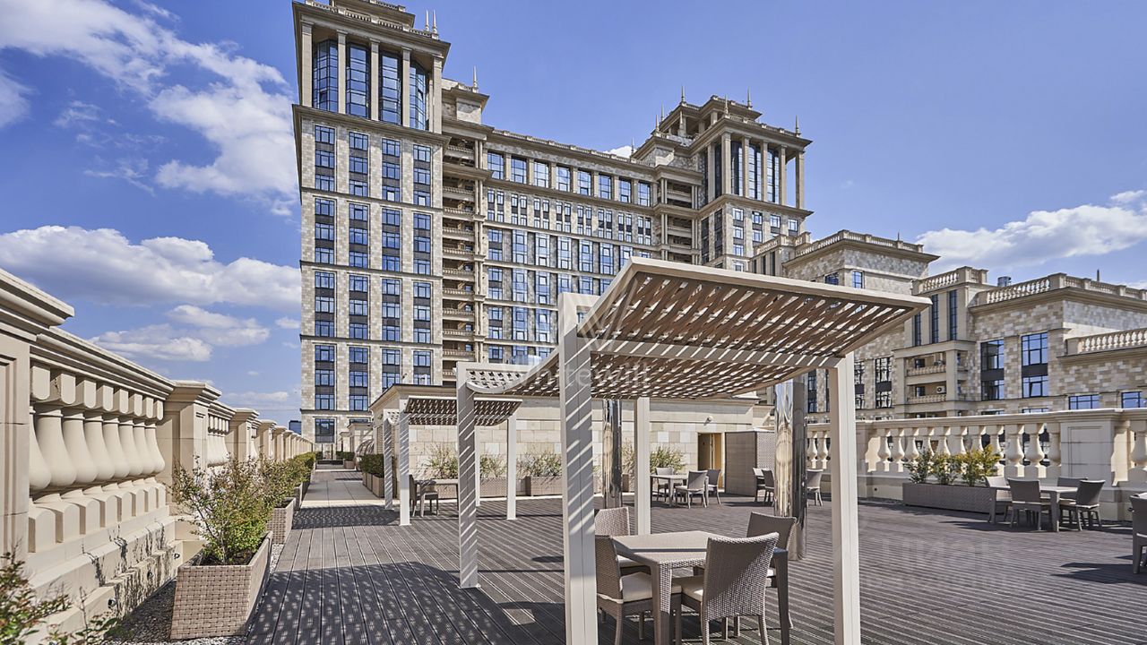 Продажа 2-комн квартиры на вторичном рынке Верхняя улица, 20к1