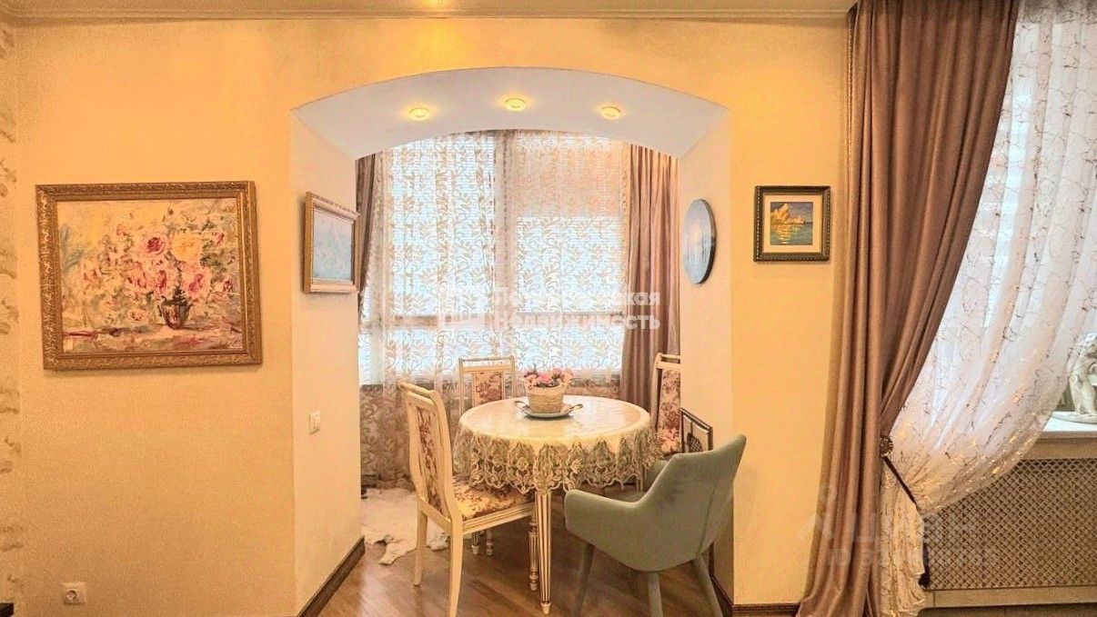 Продажа 1-комн квартиры на вторичном рынке Дунайский проспект, 7к3