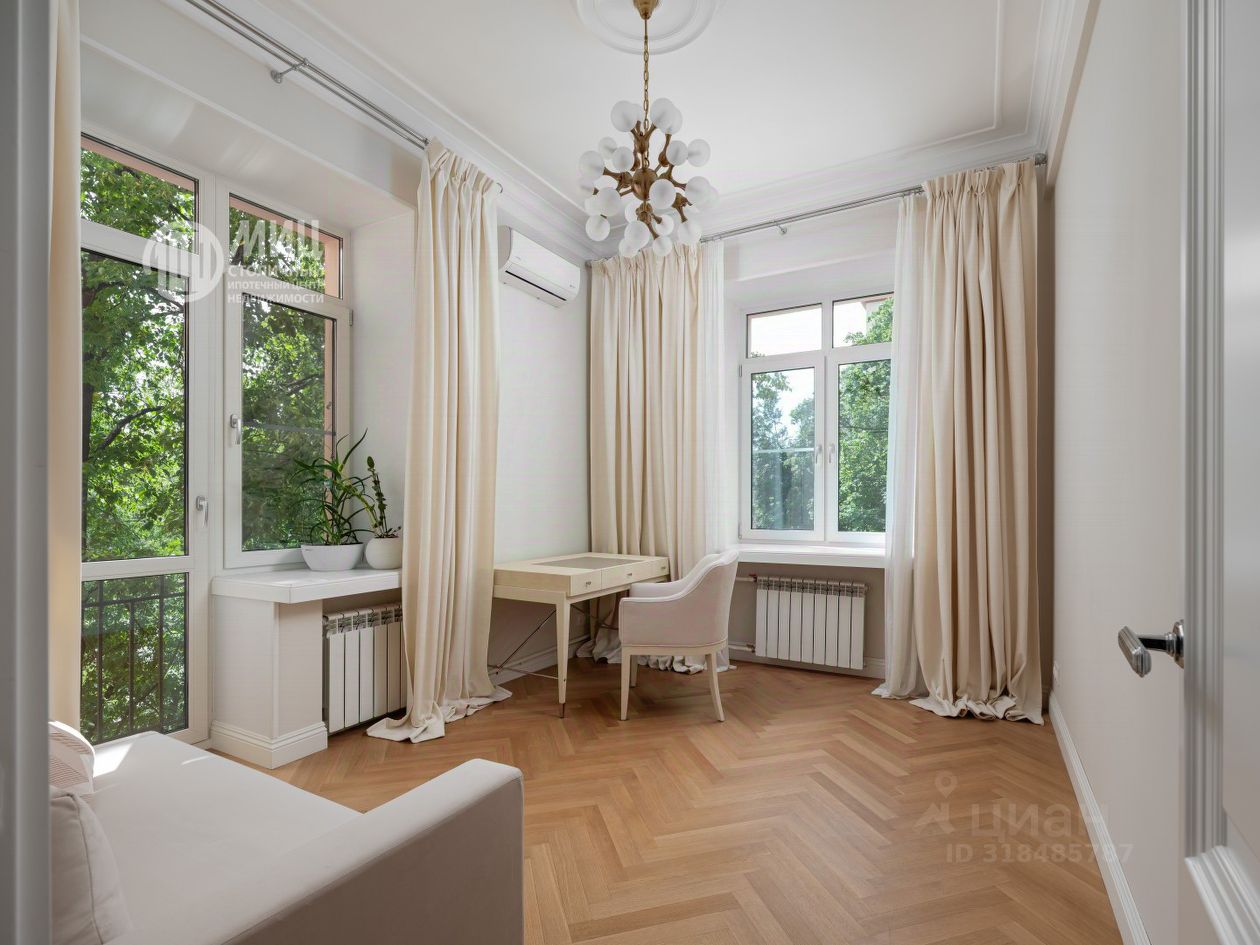 Продажа 3-комн квартиры на вторичном рынке Фрунзенская набережная, 48