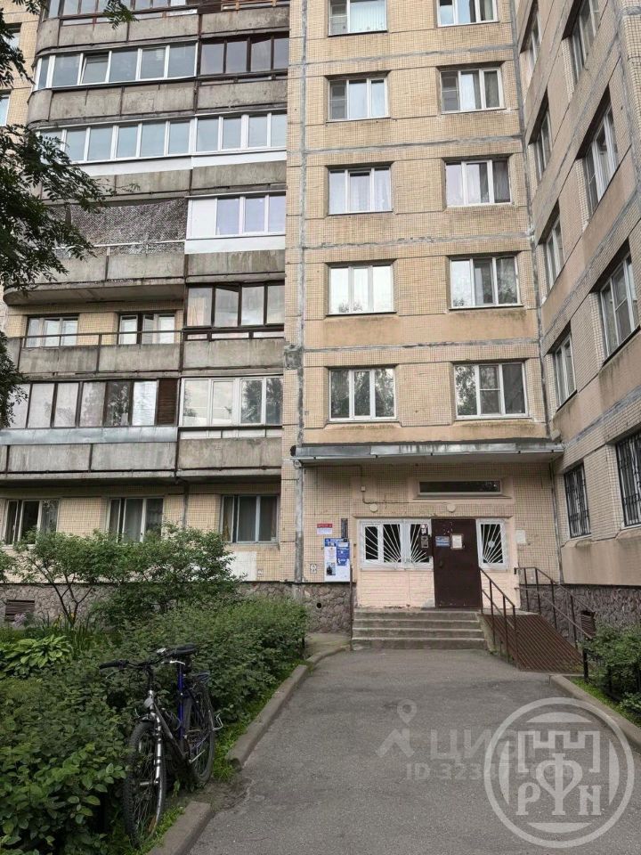 Продажа 3-комн квартиры на вторичном рынке проспект Культуры, 9К1
