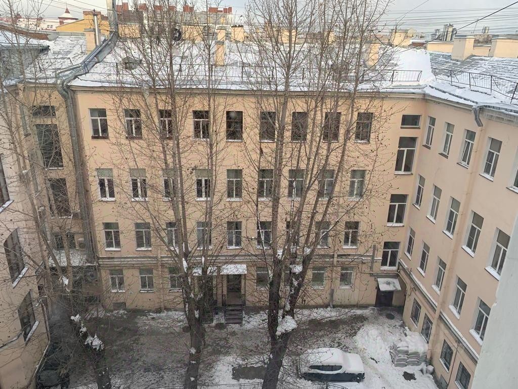 Продажа 5-комн квартиры на вторичном рынке улица Восстания, 3-5