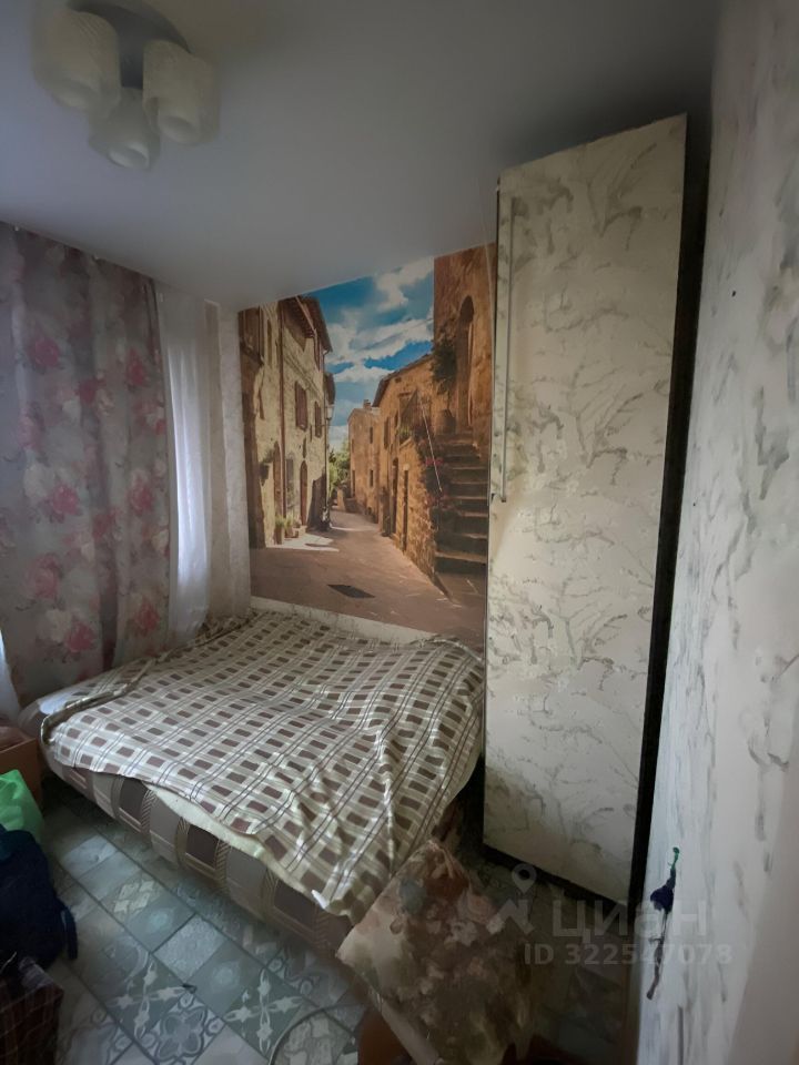 Продажа 2-комн квартиры на вторичном рынке Нахабино пгт, улица Покровская, 6