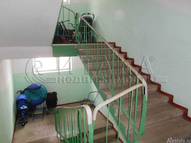 Продажа 1-комн квартиры на вторичном рынке Кировск, Энергетиков,  д. 9