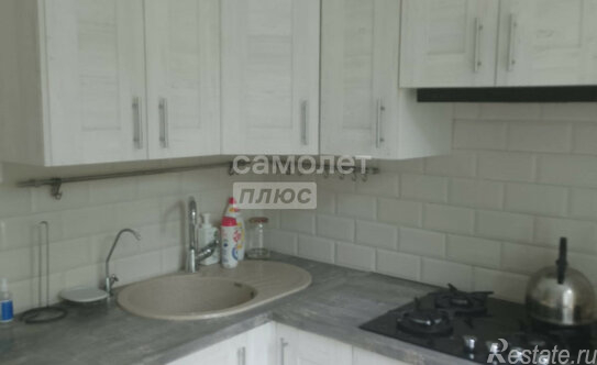 Продажа 3-комн квартиры на вторичном рынке 50 лет Октября ул,  д. 19