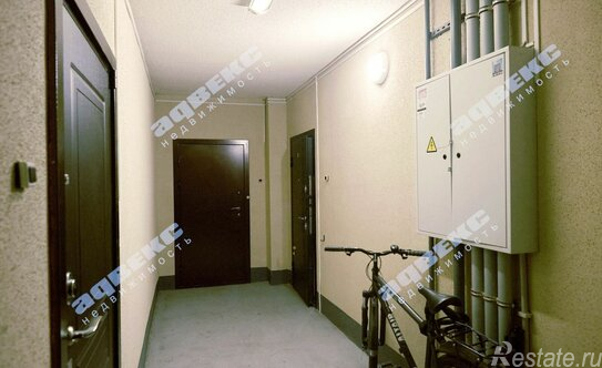 Продажа 1-комн квартиры на вторичном рынке Юнтоловский пр-кт,  д. 51,  к. 3