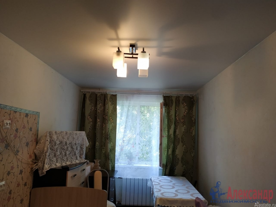 Продажа комнаты Ломоносов г., Красного Флота ул. ,  д. 30а