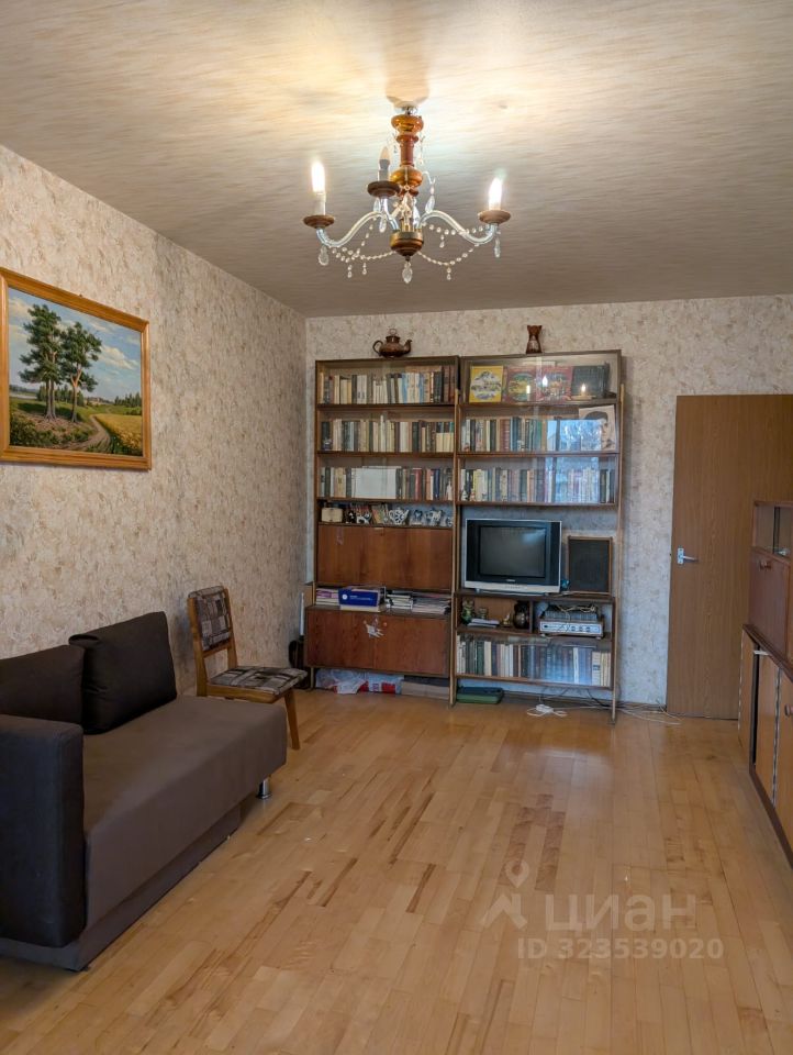 Продажа 2-комн квартиры на вторичном рынке 1-я Вольская улица, 18К2