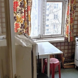 Продажа 2-комн квартиры на вторичном рынке Сергиев Посад г, Леонида Булавина ул,  д. 3