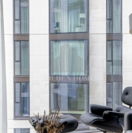 Продажа 2-комн квартиры на вторичном рынке набережная Адмирала Лазарева,  д. 22 с1