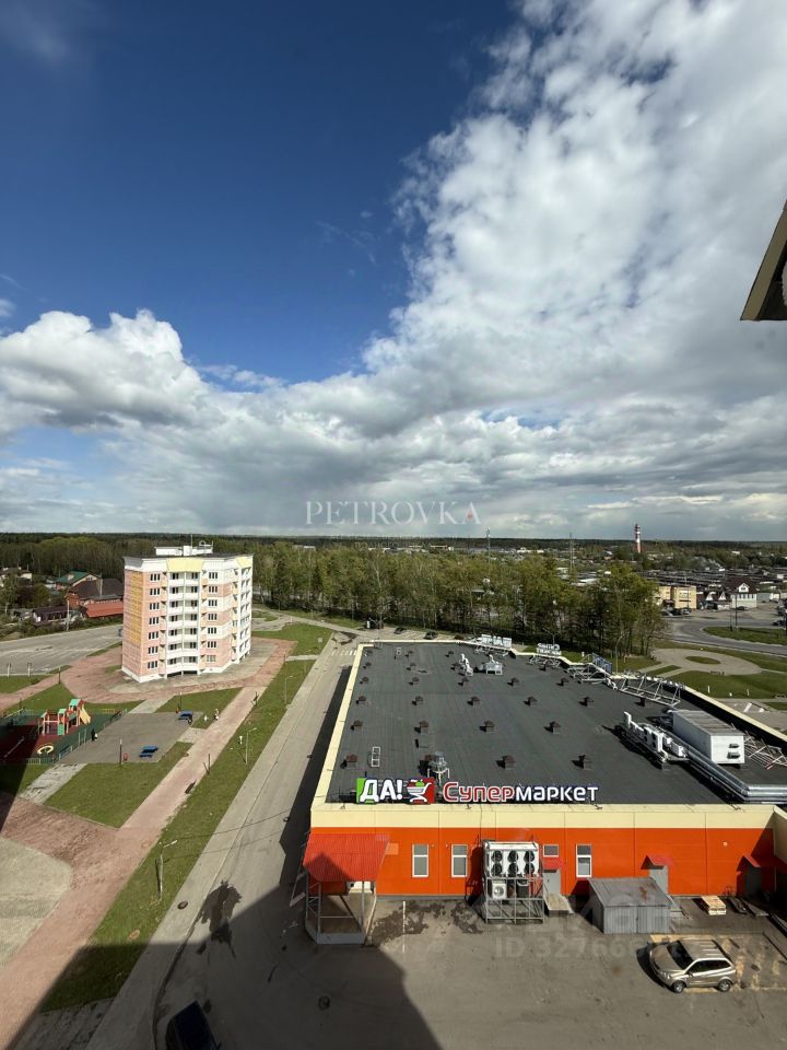 Продажа 2-комн квартиры на вторичном рынке Руза, улица Вишневая, 10