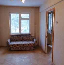 Продажа 2-комн квартиры на вторичном рынке улица Стасовой,  д. 5