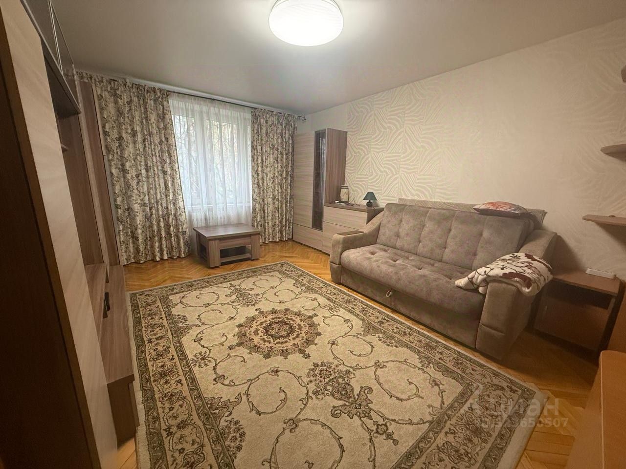 Аренда 1-комн квартиры на вторичном рынке улица Федора Полетаева, 28