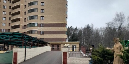 2-комн квартира Ветеранов пр-кт,  д. 75,  к. 4