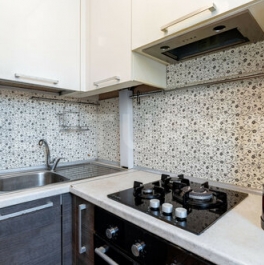Продажа 3-комн квартиры на вторичном рынке Пограничника Гарькавого ул,  д. 24,  к. 2