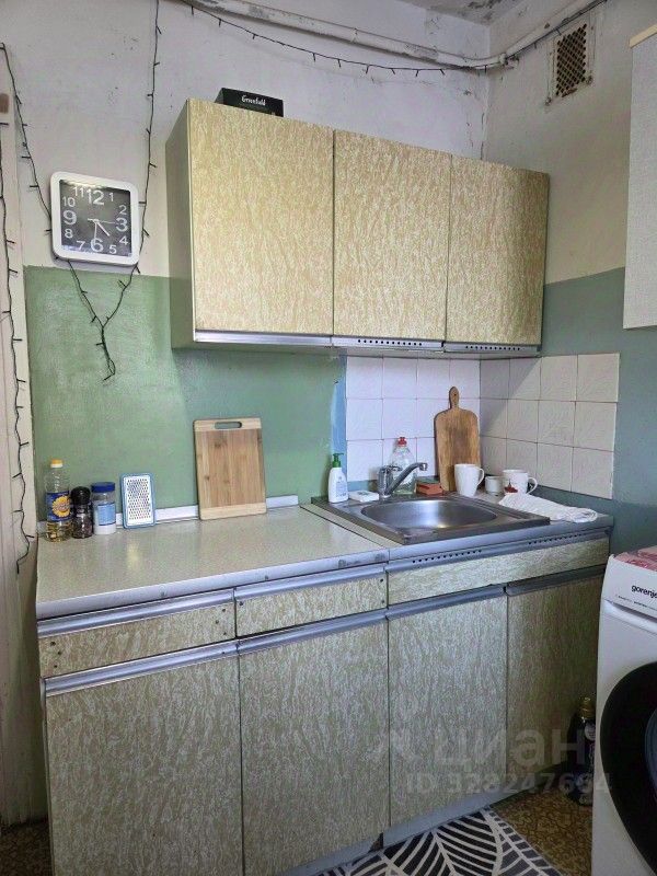 Продажа 3-комн квартиры на вторичном рынке Сергиев Посад, Воробьевская улица, 31