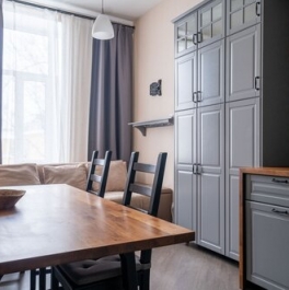 Продажа 1-комн квартиры на вторичном рынке Большой ВО пр-кт,  д. 92