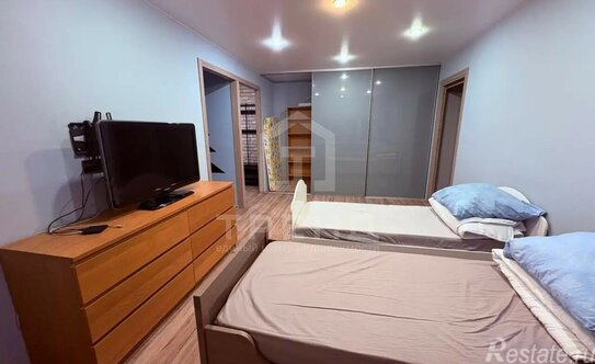 Продажа 3-комн квартиры на вторичном рынке Пушкин г, Павловская ул,  д. 60