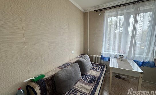 Продажа 1-комн квартиры на вторичном рынке Подольск, Курская улица,  д. 4