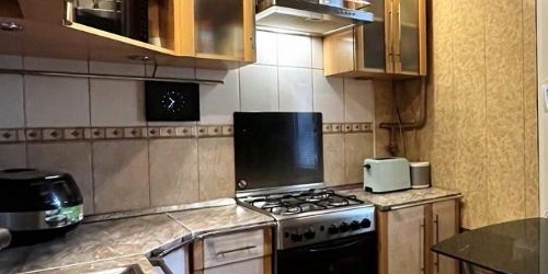 3-комн квартира улица Лени Голикова, 37