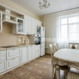 Продажа 3-комн квартиры на вторичном рынке улица Циолковского