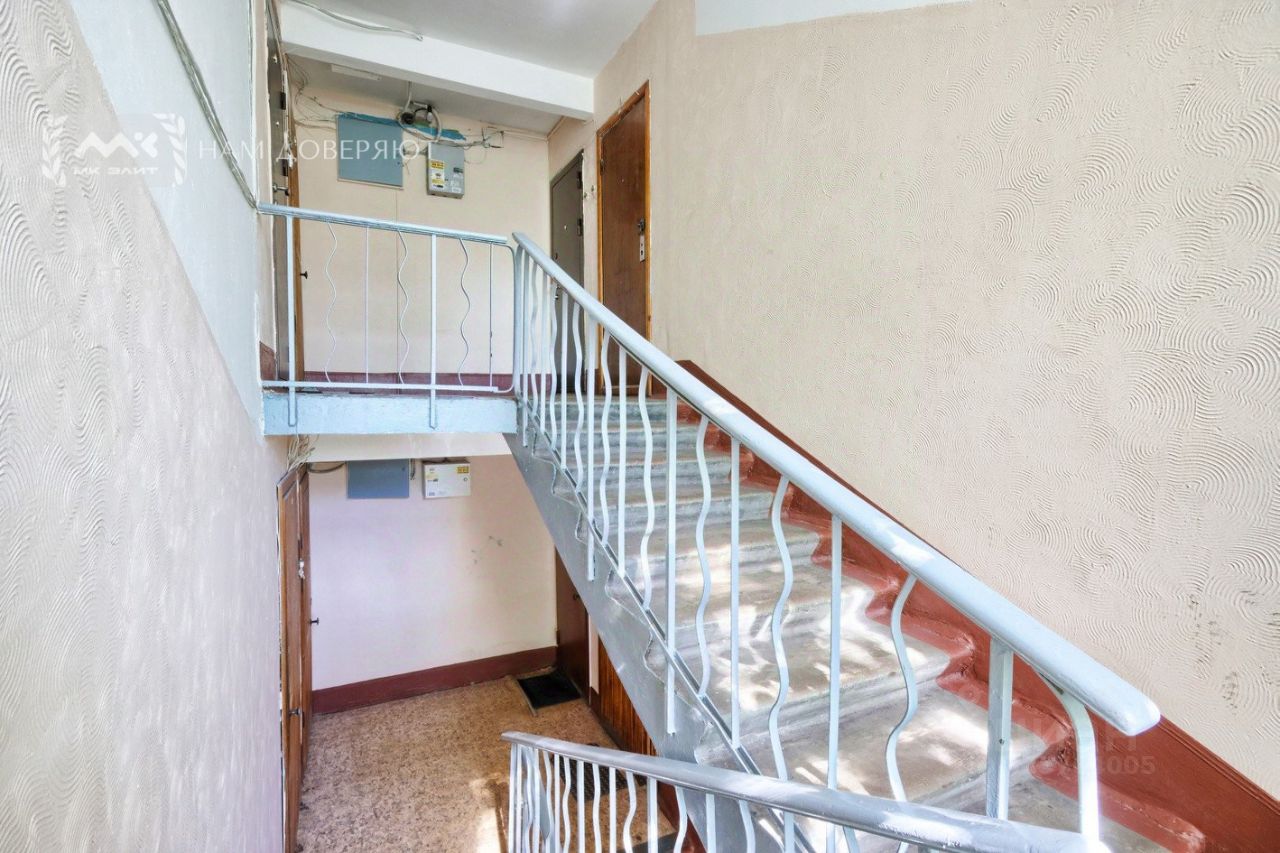 Продажа 2-комн квартиры на вторичном рынке Малая Охта тер., улица Казанская, 18