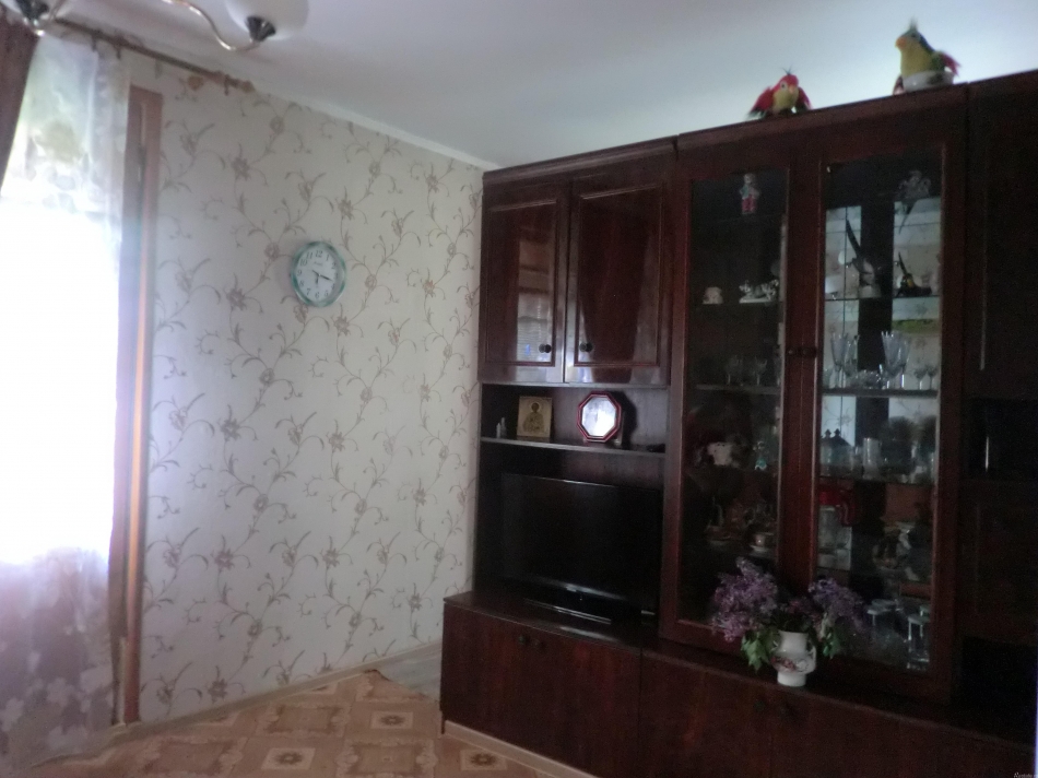 Аренда 1-комн квартиры на вторичном рынке Колпино, Красная улица,  д. 6