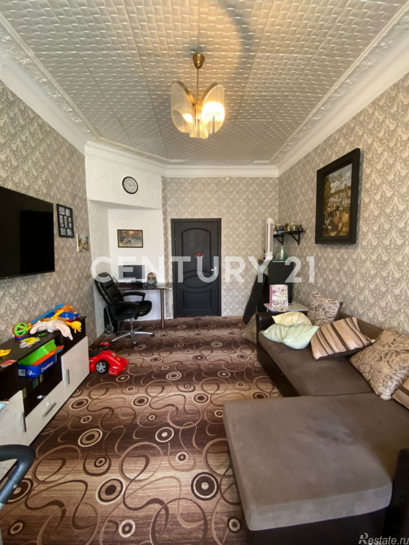 Продажа 4-комн квартиры на вторичном рынке Можайская ул,  д. 33