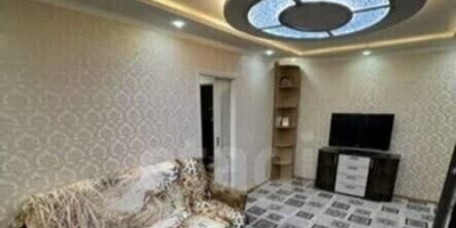 3-комн квартира ул Ленсовета,  д. 53