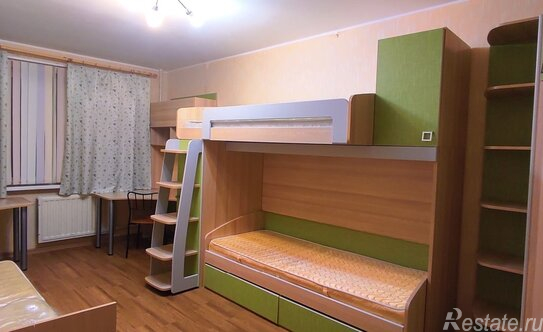 Продажа 3-комн квартиры на вторичном рынке улица Лёни Голикова,  д. 47 к3