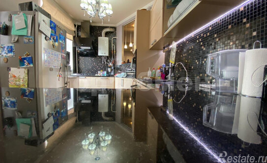 Продажа 4-комн квартиры на вторичном рынке Каретный Ср. пер,  д. 4