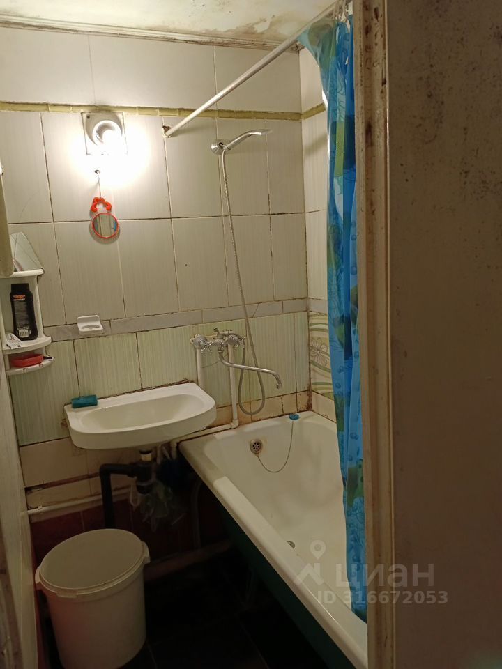 Продажа 3-комн квартиры на вторичном рынке Коломна, улица Ларцевы Поляны, 6