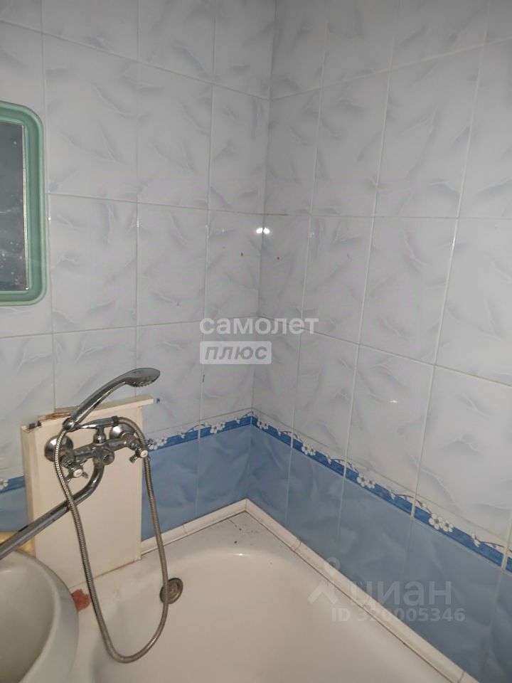 Продажа 1-комн квартиры на вторичном рынке с. Акатьево, улица Юбилейная, 14