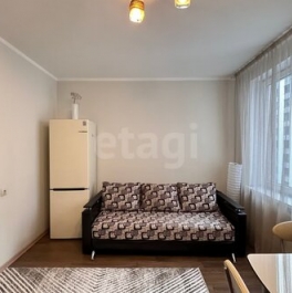 Продажа 1-комн квартиры на вторичном рынке Кременчугская улица,  д. 21 к3