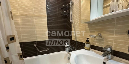 3-комн квартира улица Академика Челомея,  д. 10