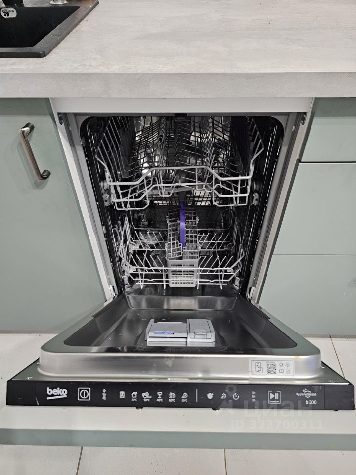 Продажа 2-комн квартиры на вторичном рынке Тайнинская улица, 7к1