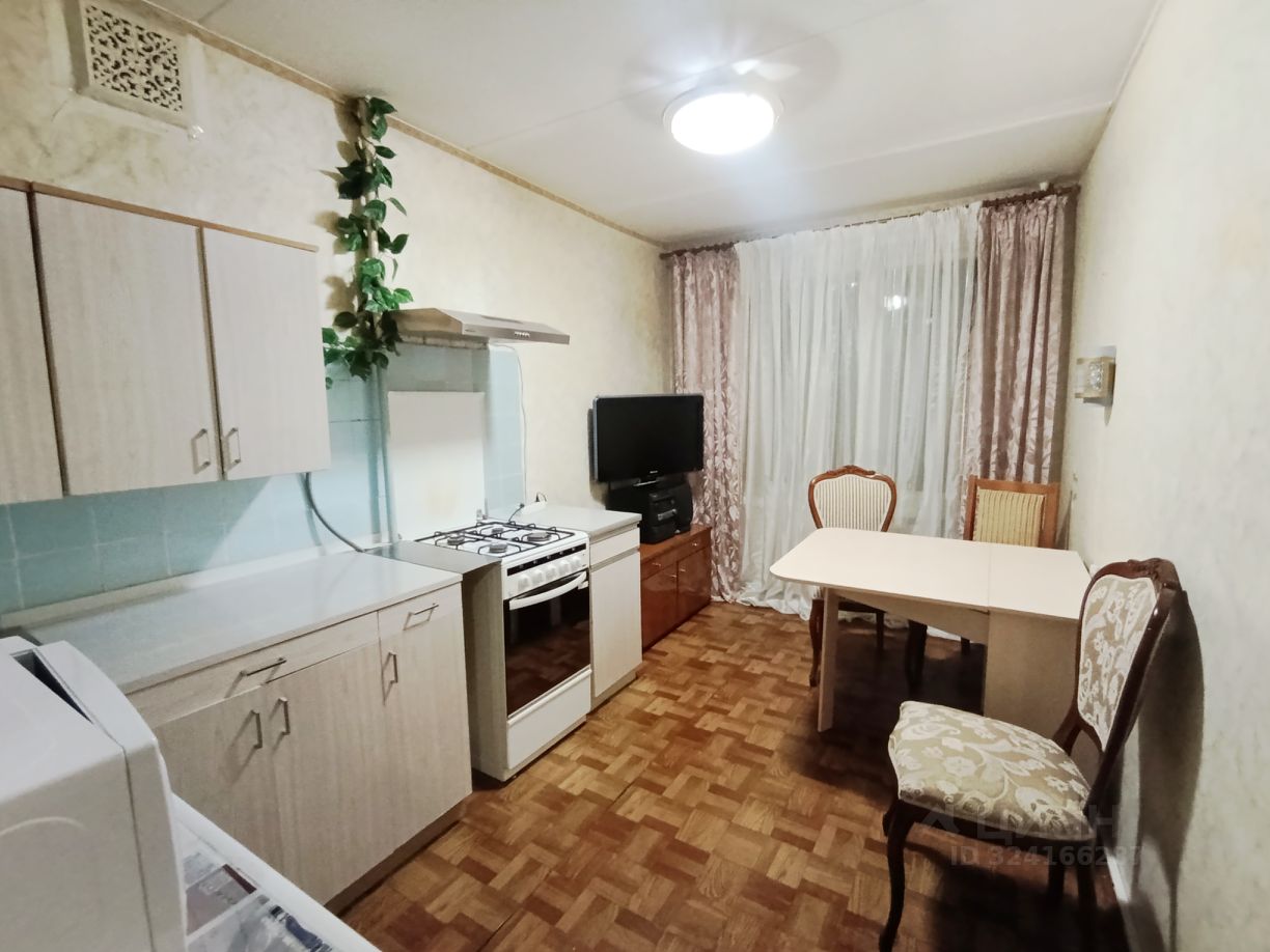 Аренда 1-комн квартиры на вторичном рынке Одинцово, Северная улица, 4