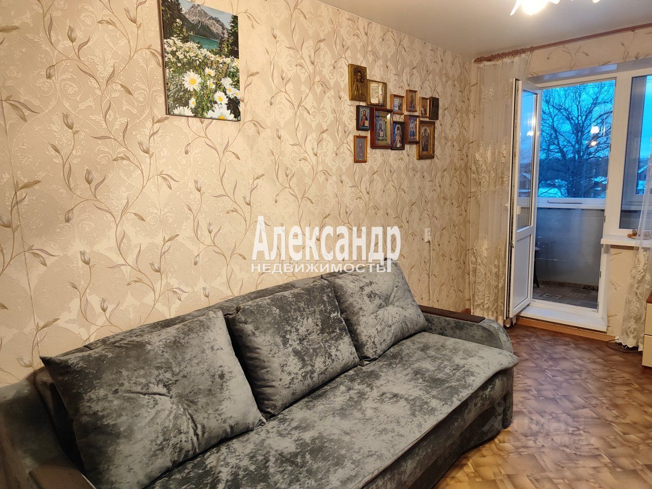 Продажа 2-комн квартиры на вторичном рынке д. Пеники, улица Новая, 13