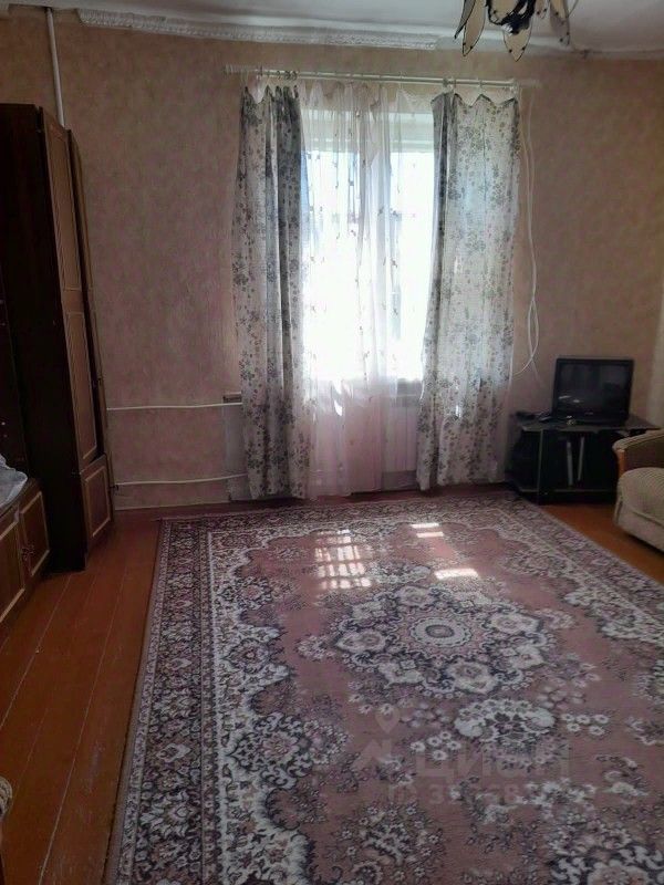 Продажа комнаты 2-й мкр, Имени Свердлова пгт, 25