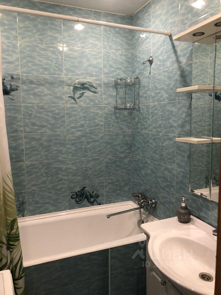 Продажа 2-комн квартиры на вторичном рынке Нахабино пгт, улица Новая Лесная, 9