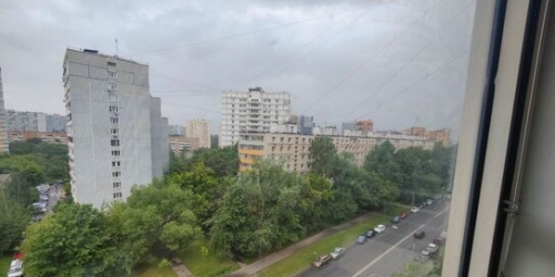 2-комн квартира Ельнинская улица,  д. 6