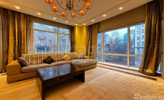 Продажа 3-комн квартиры на вторичном рынке Московский пр-кт,  д. 172,  к. 4