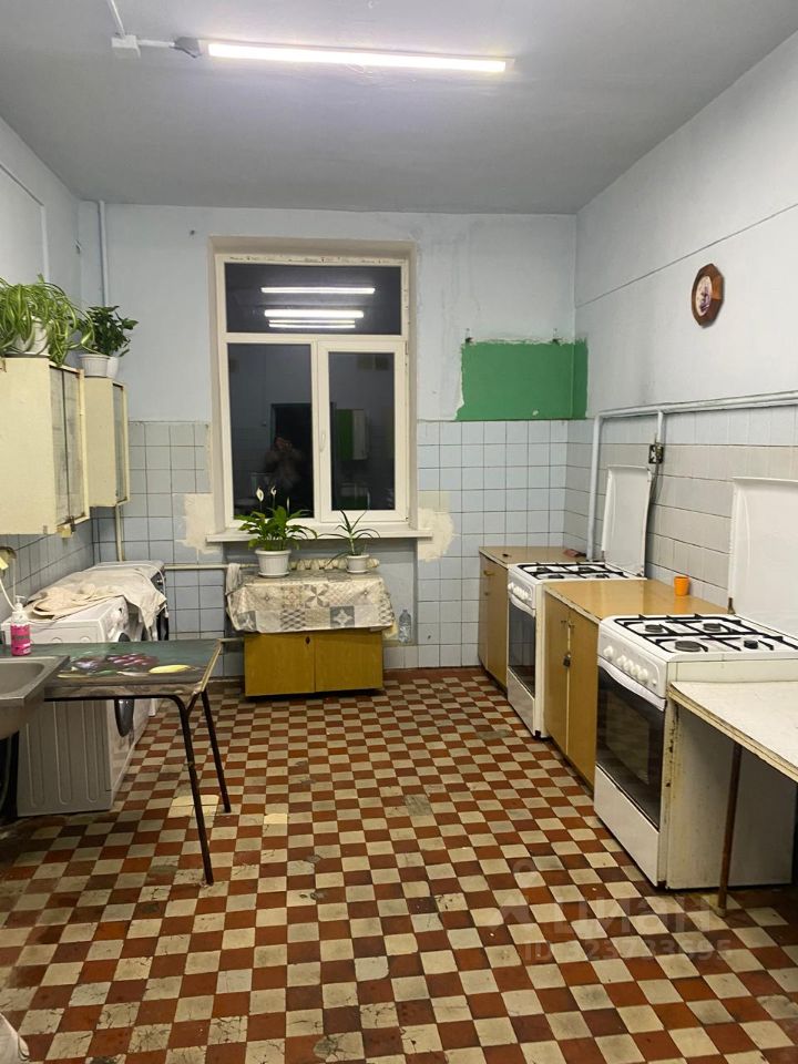 Продажа комнаты Дзержинский, улица Ленина, 12