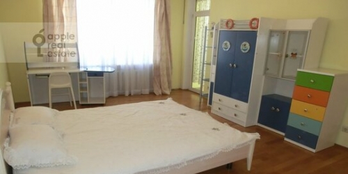 4-комн квартира улица Александра Невского,  д. 19-25