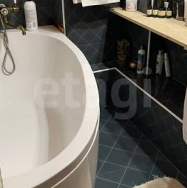 Продажа 3-комн квартиры на вторичном рынке Средний пр-кт,  д. 33