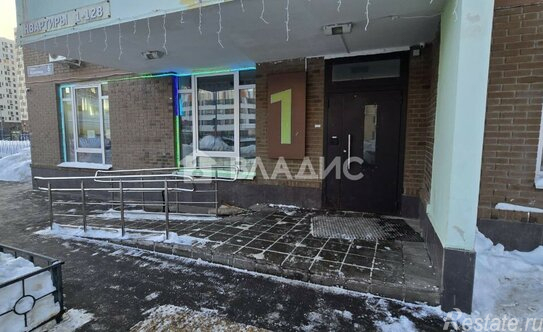 Продажа 1-комн квартиры на вторичном рынке Зенино, улица Камова