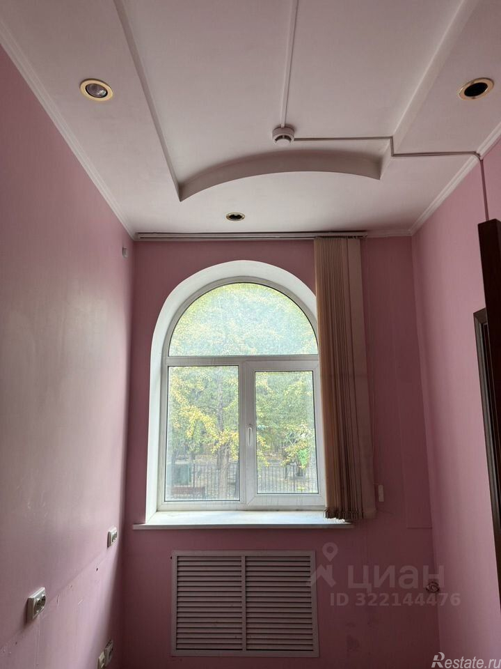 Продажа офиса улица Толбухина,  д. 8 к1