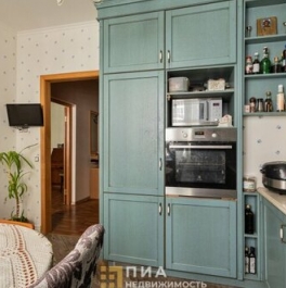 Продажа 3-комн квартиры на вторичном рынке ул Доблести,  д. 17,  к. 2