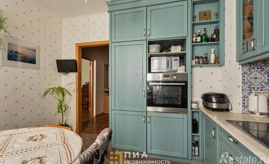 Продажа 3-комн квартиры на вторичном рынке ул Доблести,  д. 17,  к. 2