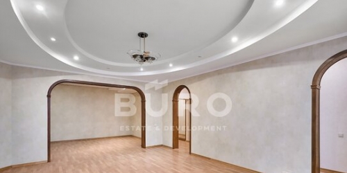 4-комн квартира Наставнический переулок,  д. 6